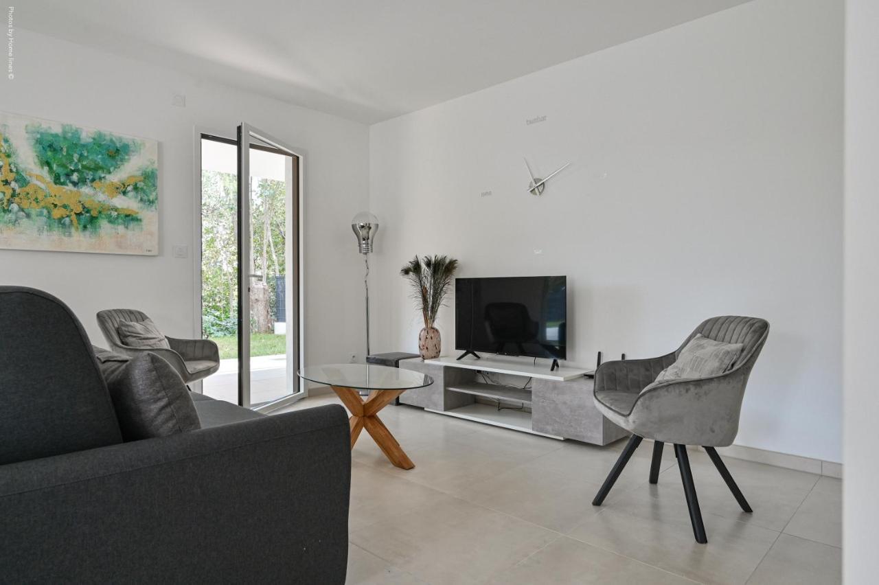 T3 Neuf - C13 - Jardin-Terrasse Et Piscine - Acces Direct Plages Et Centre Village แซ็งต์-ซีร์-ซูร์-แมร์ ภายนอก รูปภาพ